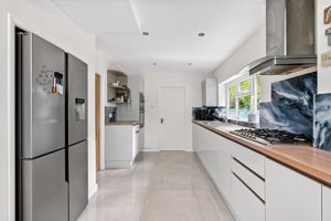 Photo 19- click for photo gallery